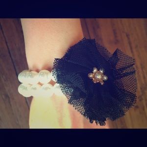 Black mesh flower and pearl bracelet